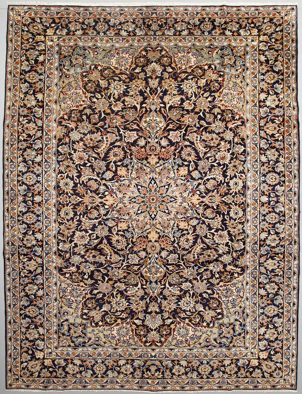 MATTA, Keshan, old, ca 404 x 300 cm.