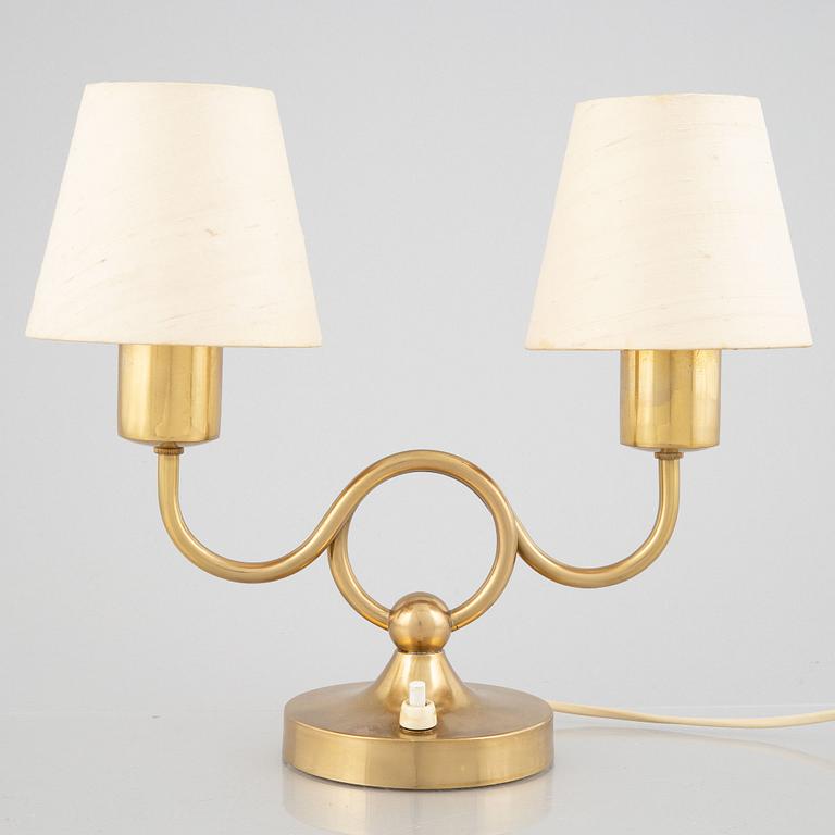 Josef Frank, bordslampa, modell 2483, "Smycket", Firma Svenskt Tenn.
