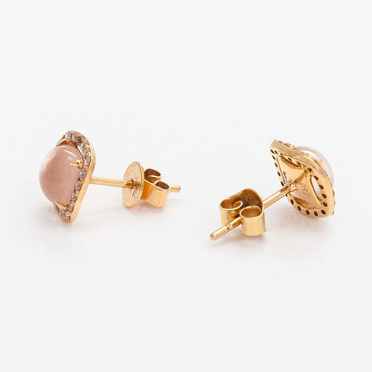Earrings, cabochon cut rose quartz, diamonds, 18K gold, Italy.