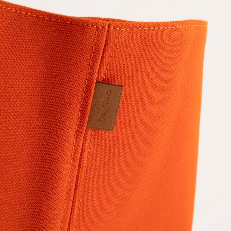 Hermès, an orange cotton 'Panier de Plage PM' totebag.