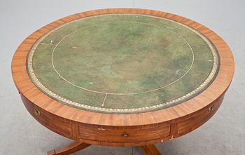 KARUSELLBORD. England, 1800-tal.