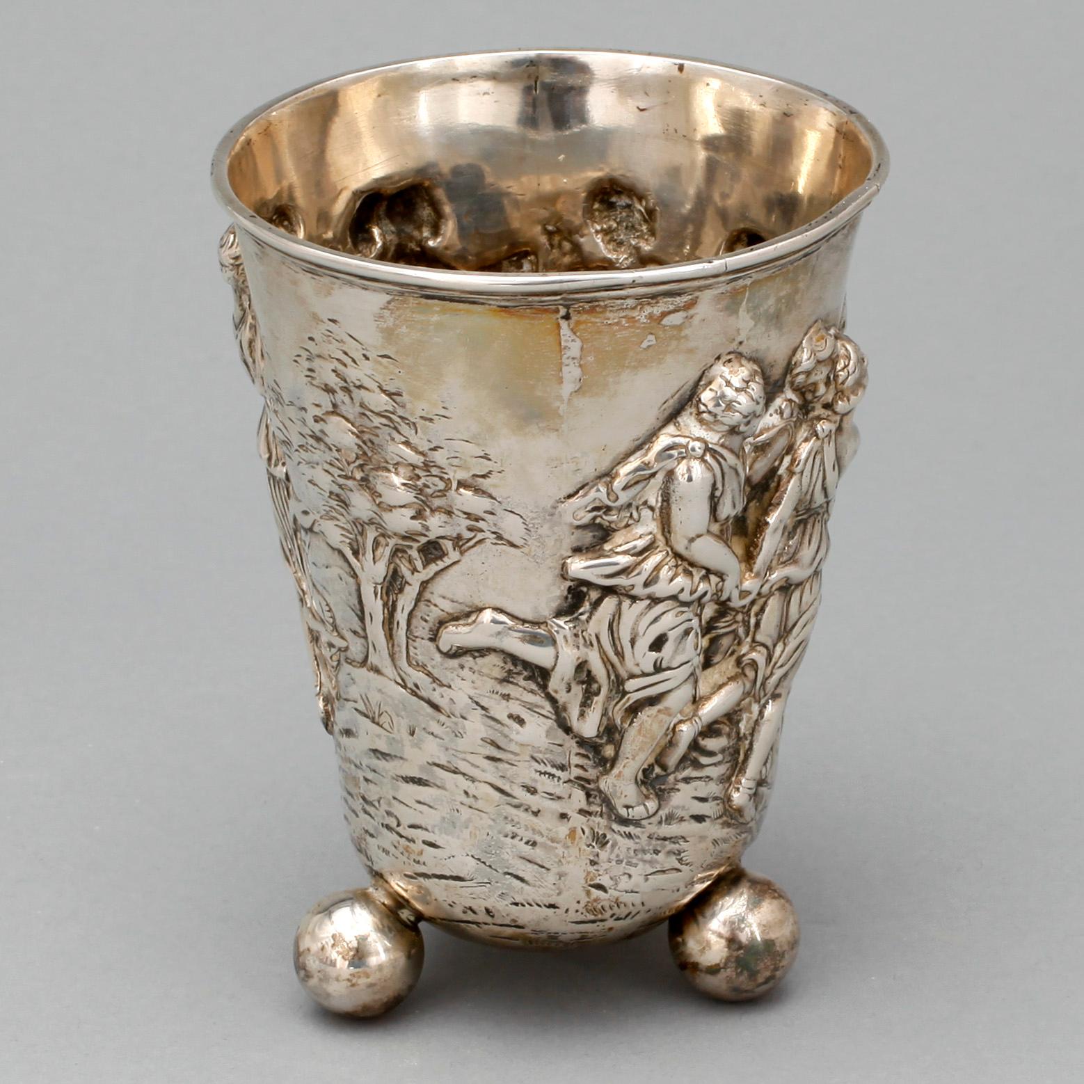 BÄGARE, silver, barock-typ, troligen 1700-tal. tot vikt: 216.