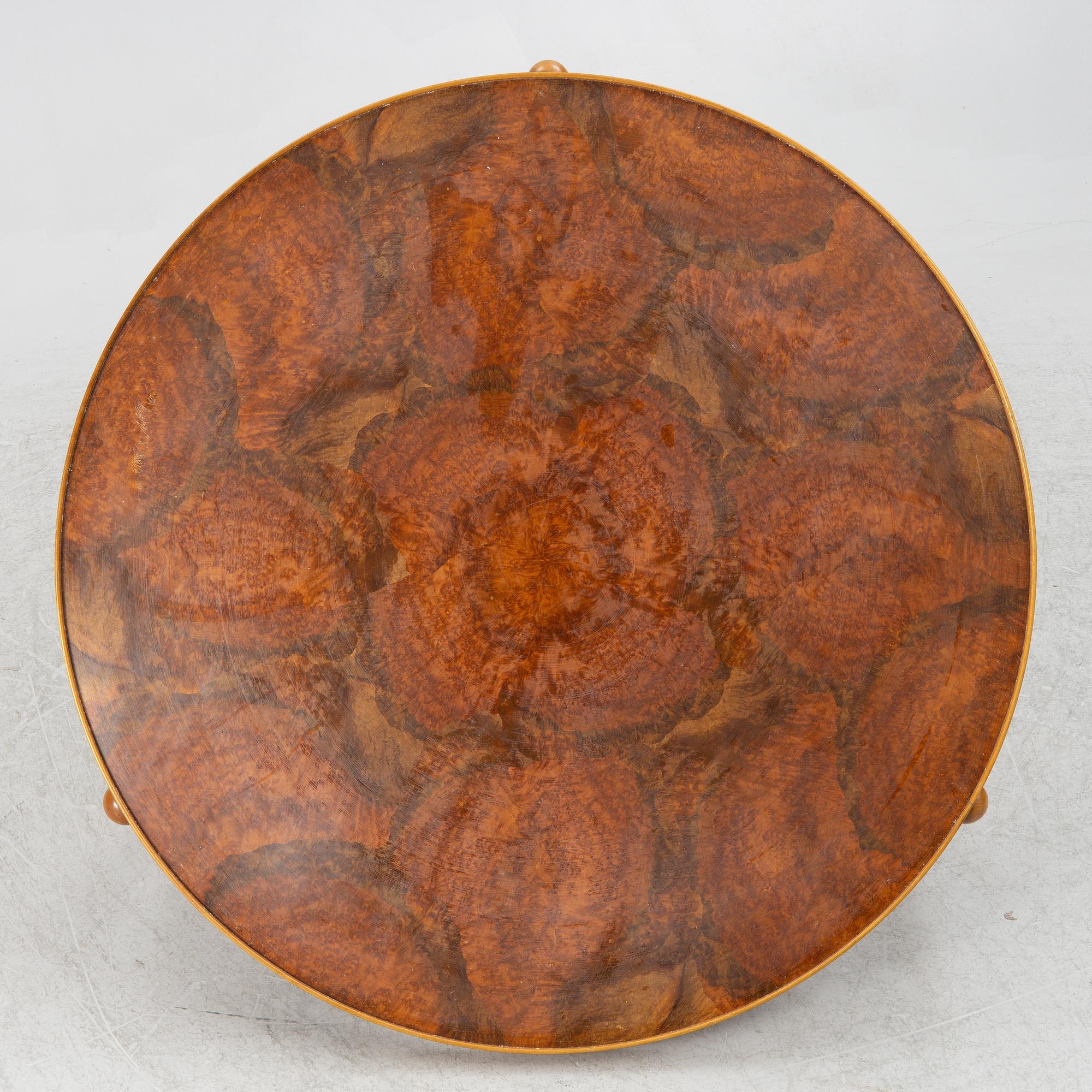 Josef Frank, soffbord, modell B 2139, Firma Svenskt Tenn, före 1985.