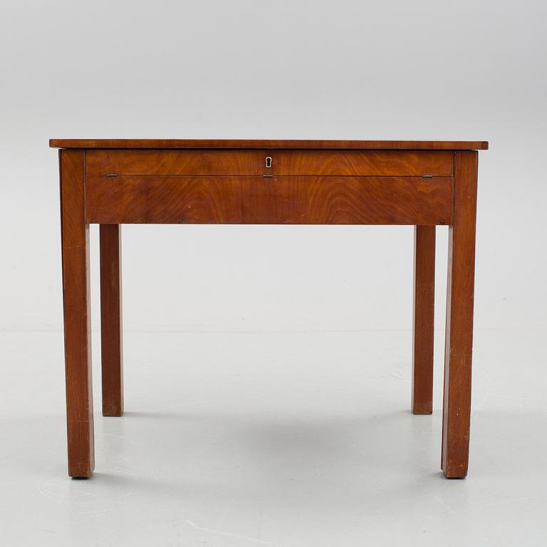 ARKITEKTBORD, Karl-Johan, 1800-talets början.