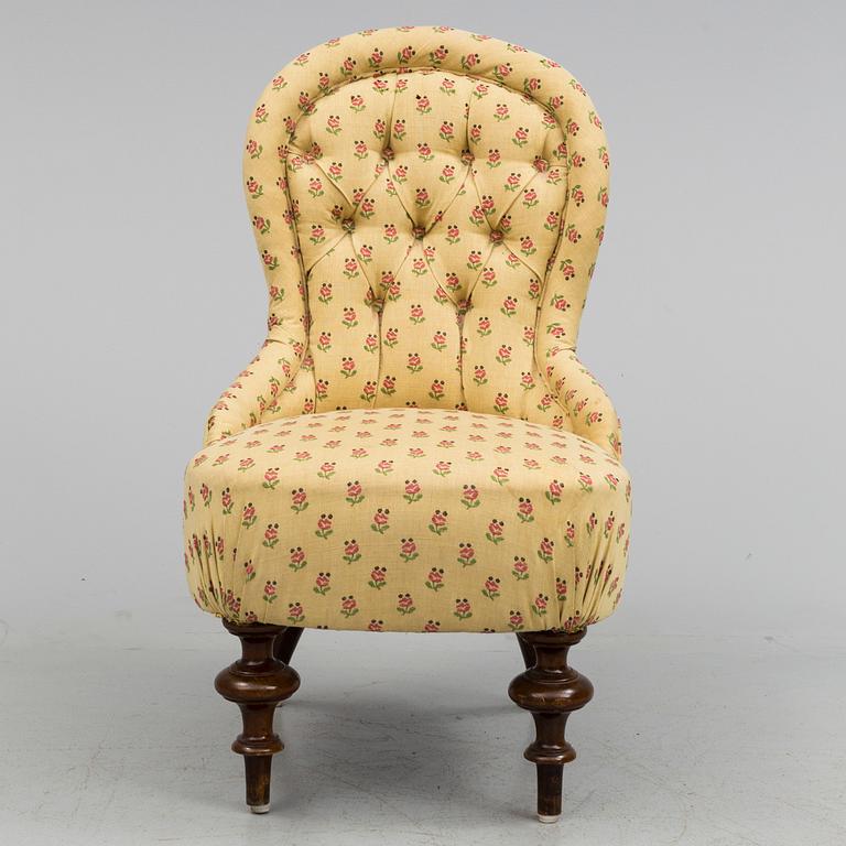 FÅTÖLJ, "Emma-modell", Nyrenässans, 1800-talets slut.