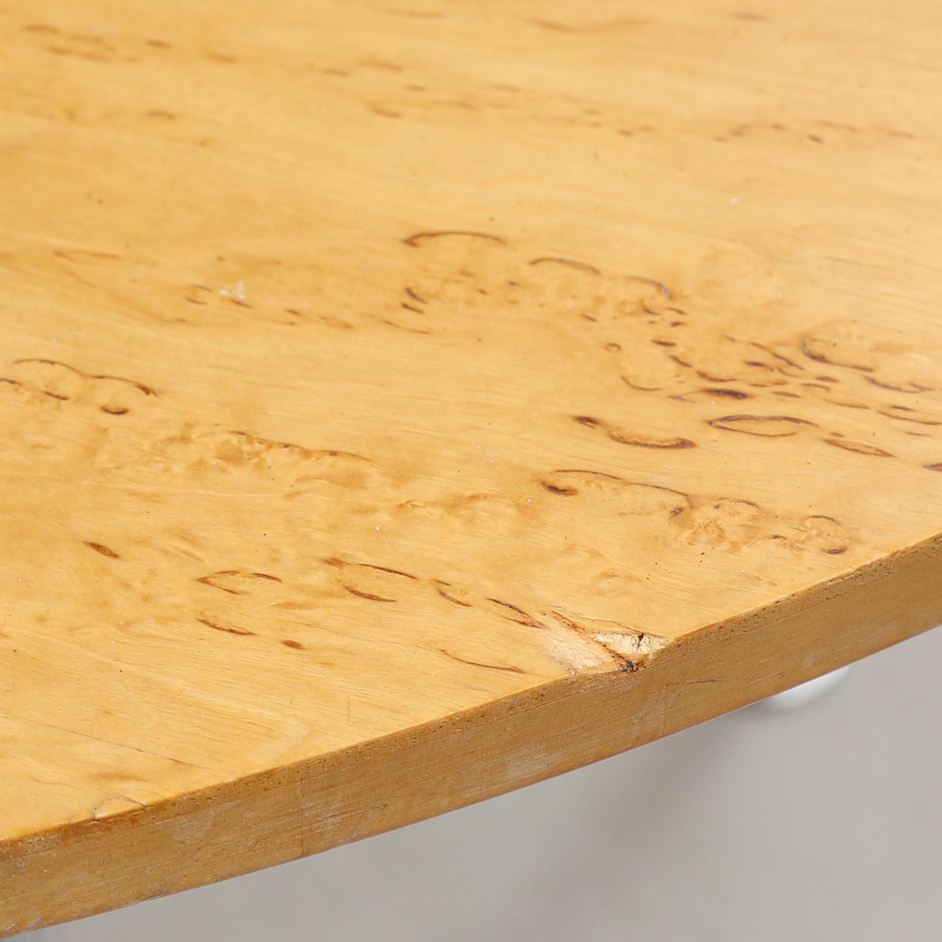 A dining table by Bruno Mathsson and Piet Hein, model "Superellips" for Mathsson Internation, late 20th century.