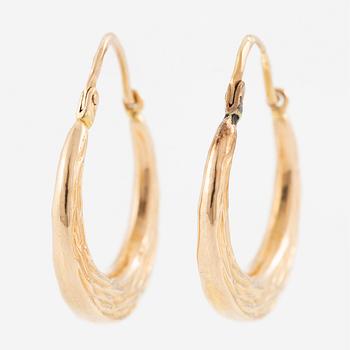 Örhängen, ett par, kreoler, 18K guld.