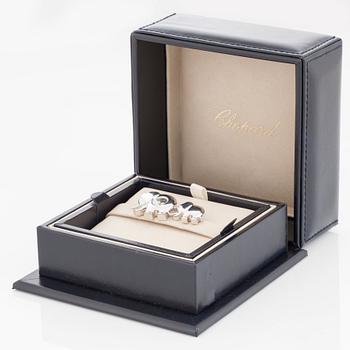 Chopard brosch "Happy Diamonds" 18K vitguld med runda briljantslipade diamanter.