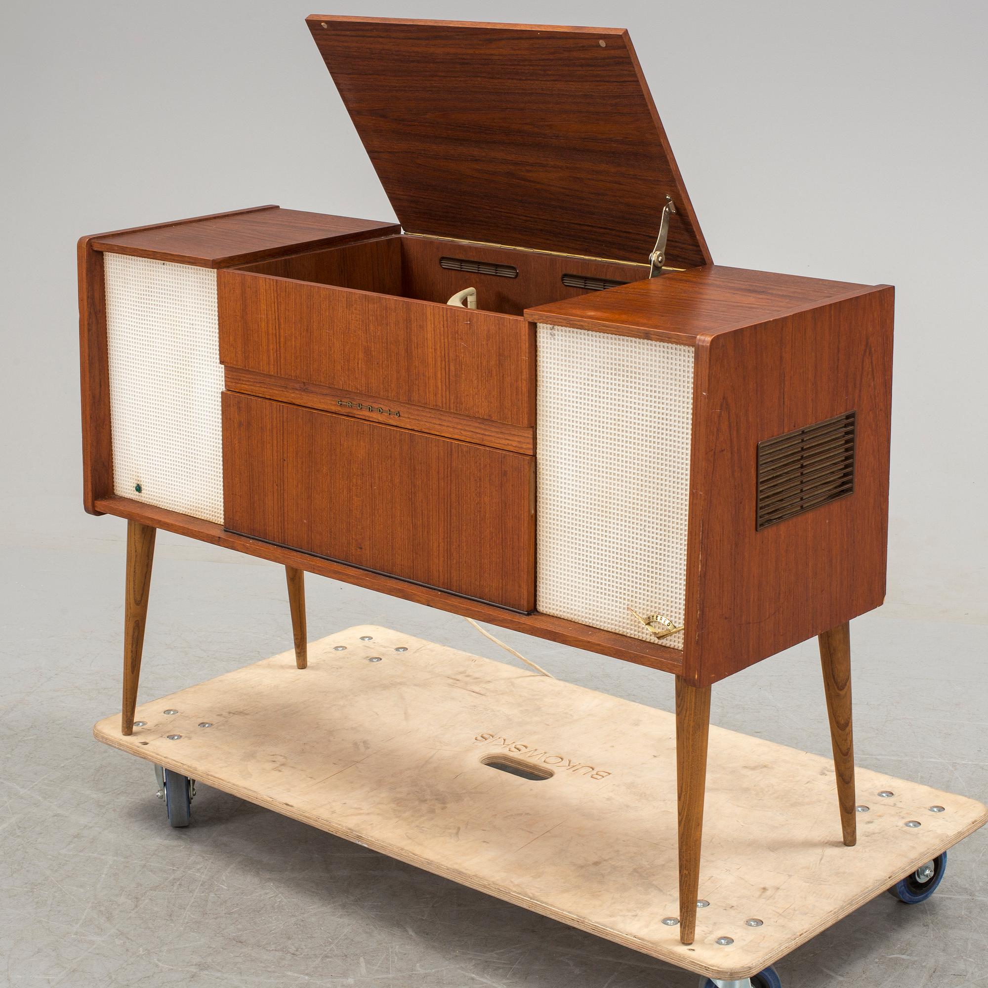 RADIOGRAMMOFON, Grundig, 1900-talets mitt.