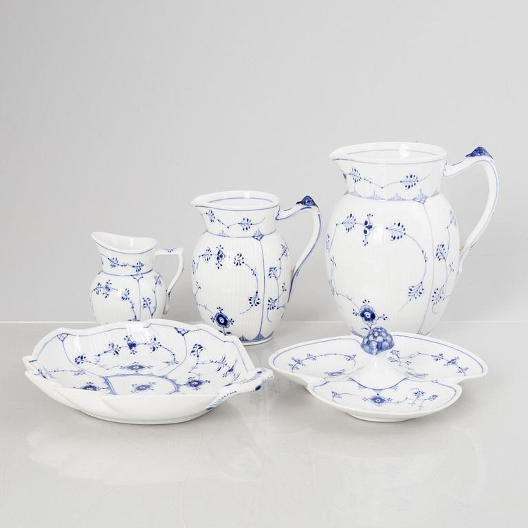 Service pieces, 5 pcs, porcelain, "Blue Fluted", Royal Copenhagen, Denmark.