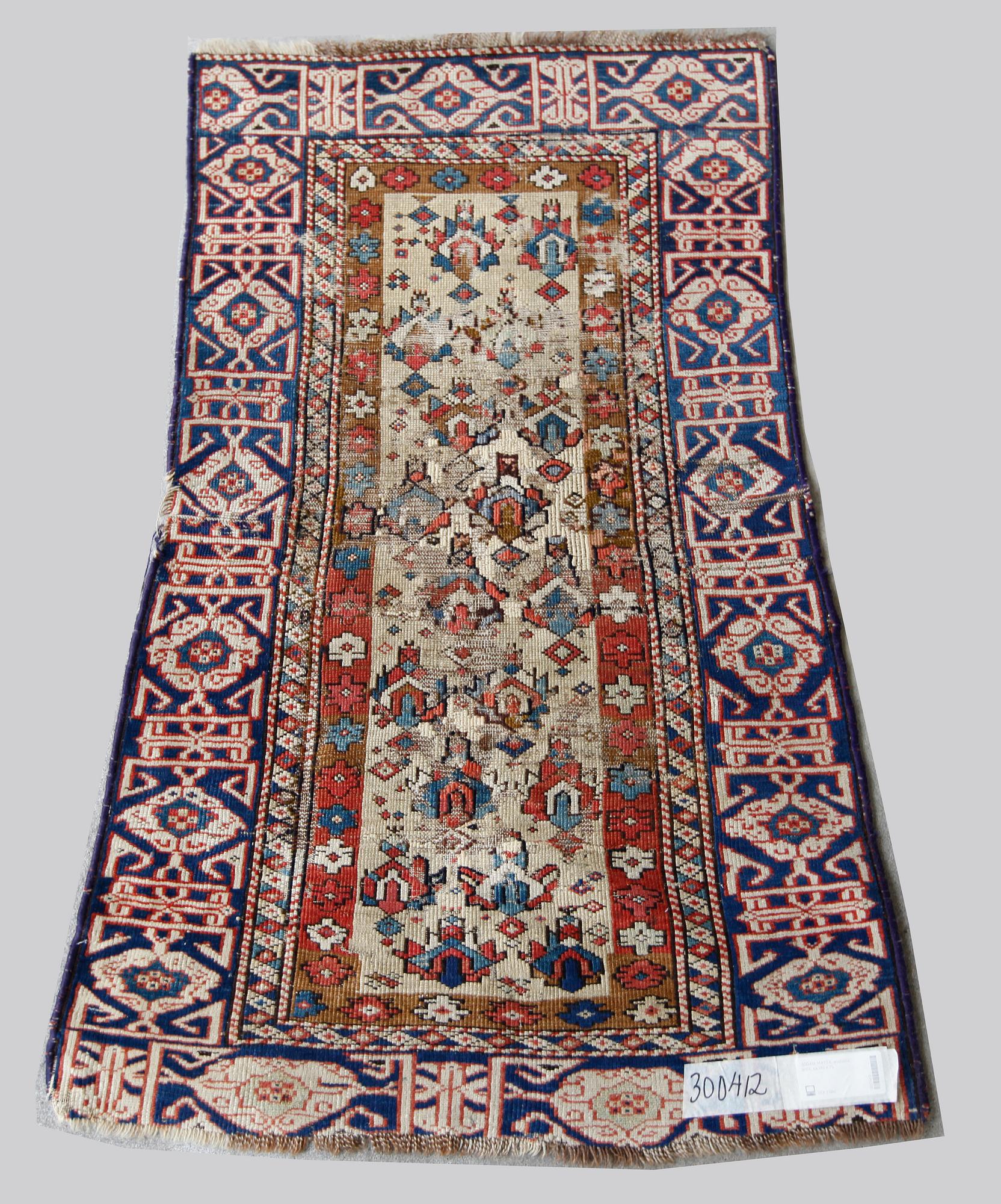 MATTA, kaukasisk, antik, 135 x 75.