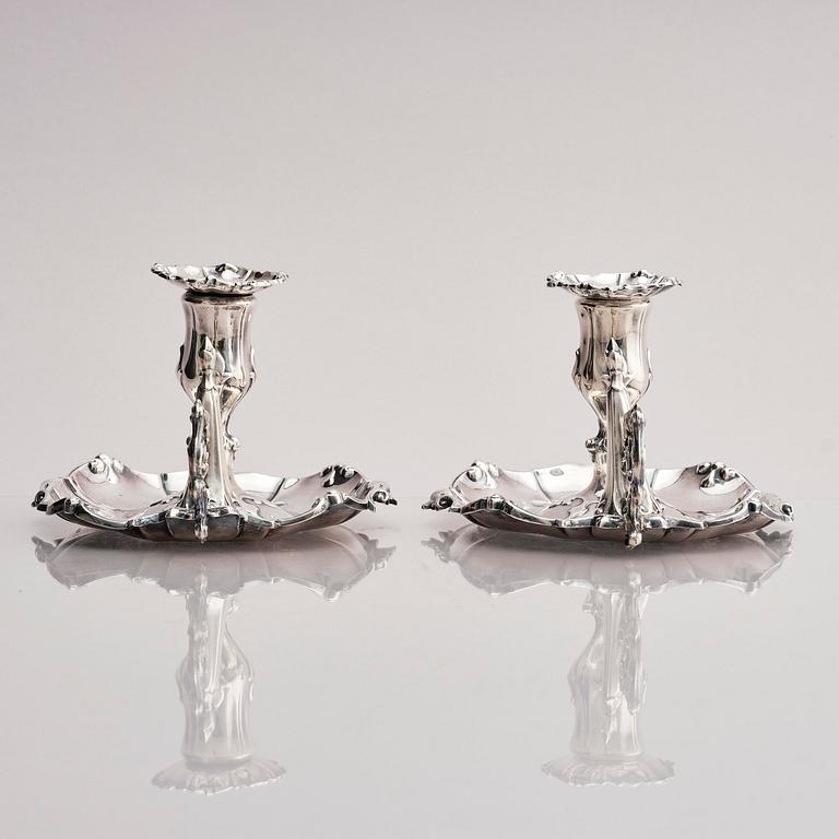 Gustaf Möllenborg, nattljusstakar, ett par, silver, Stockholm 1857.