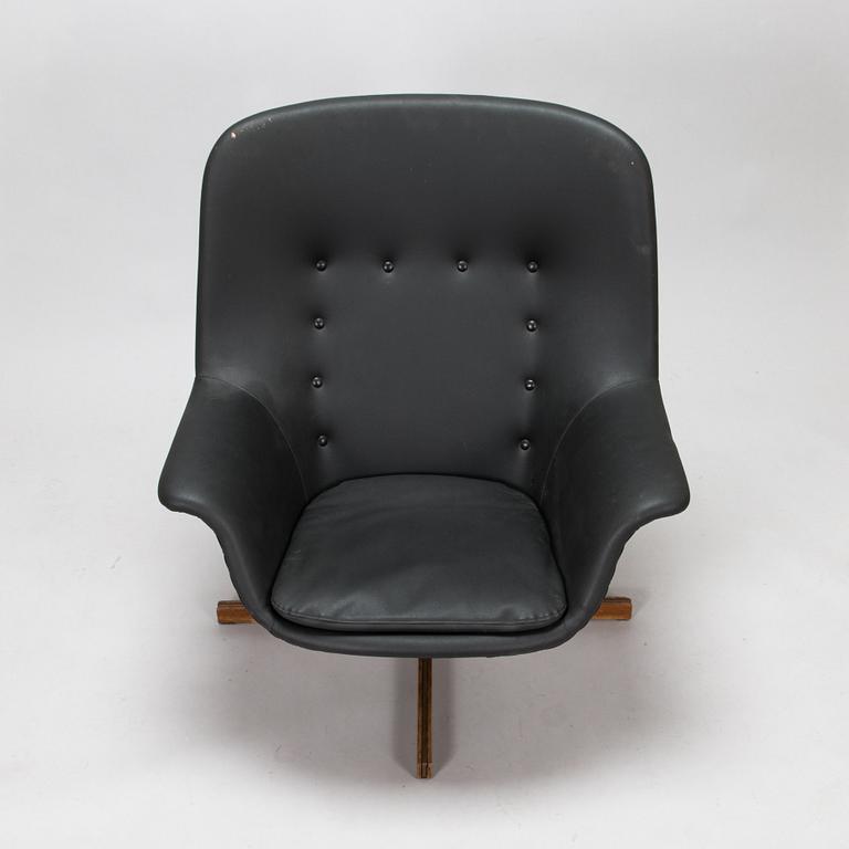 Carl Gustaf Hiort af Ornäs, A 1960s 'Caravelle' armchair for Puunveisto Oy - Wood work Ltd.