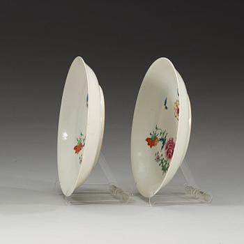 A pair of famille rose dishes, Qing dynasty, 18th Century.