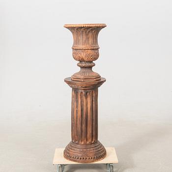 Garden urn with pedestal, modern production.