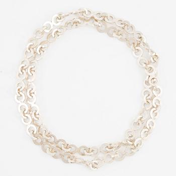 Necklace, sterling silver, round links, attributed to Rey Urban.