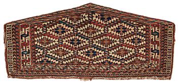 An azmalyk, an antique Yomoud, ca 40,5-57.5 x 123-127,5 cm.