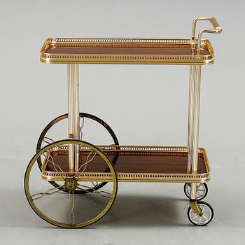 SERVERINGSVAGN, sent 1900-tal.