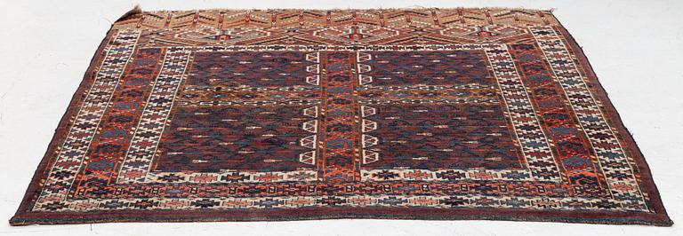 A Yomut Ensi, West Turkmenistan, late 19th century. ca 148 x 156 cm.