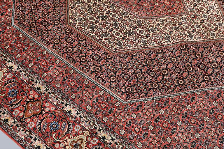 A Bidjar carpet, so-called Tekab, approx. 303 x 251 cm.