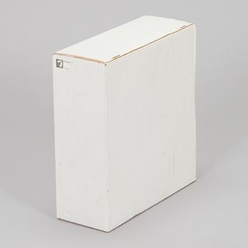 Eero Aarnio, A table lamp 'Swan' for Melaja Oy, 2007.