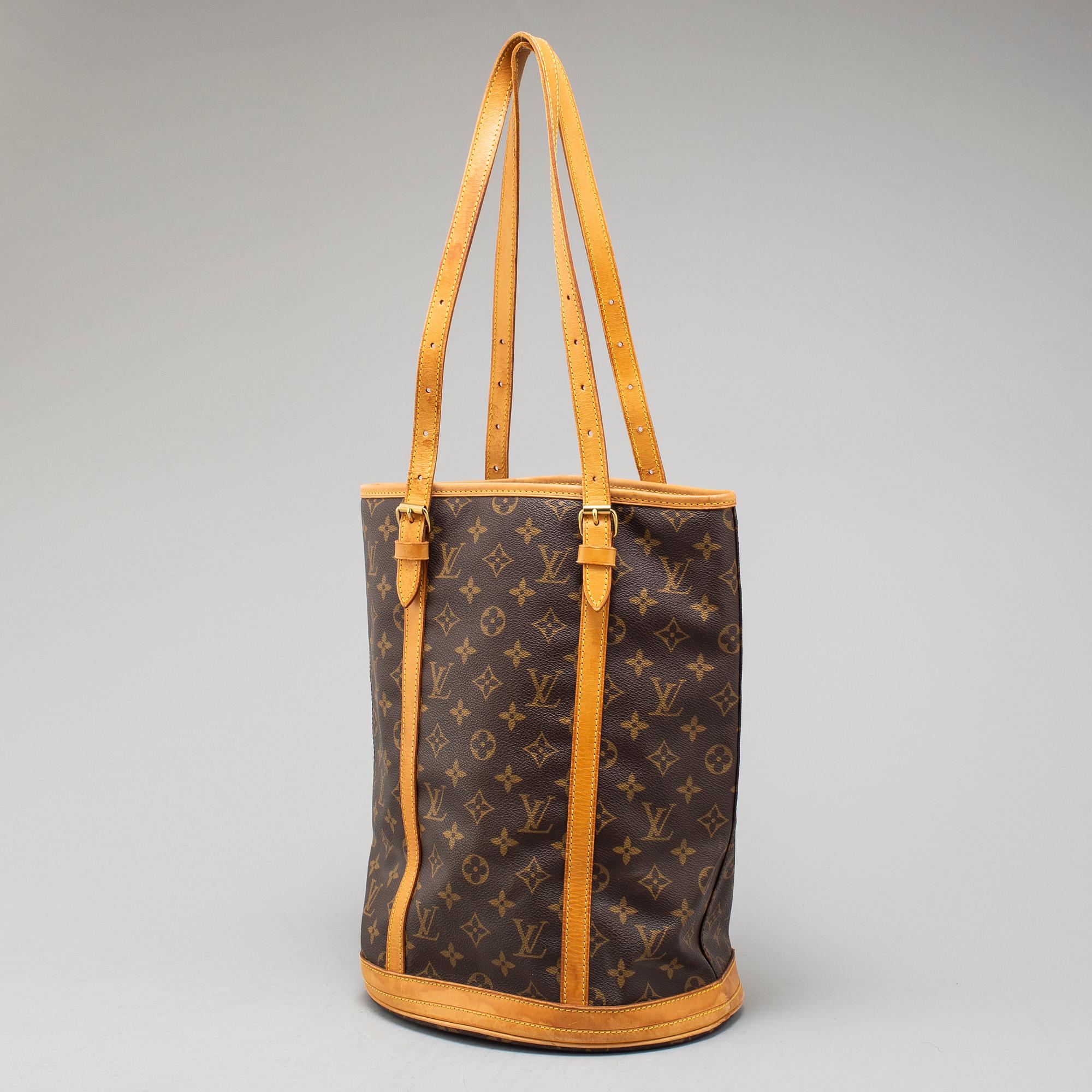 LOUIS VUITTON, 'Bucket'.