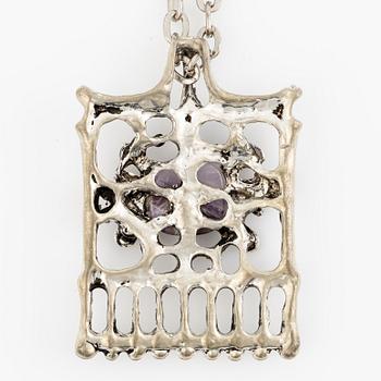 Necklace, tin with amethyst.