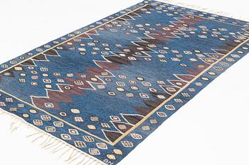 Barbro Nilsson, a carpet, "Snäckorna", tapestry weave, ca 215 x 143 cm, signed AB MMF BN.