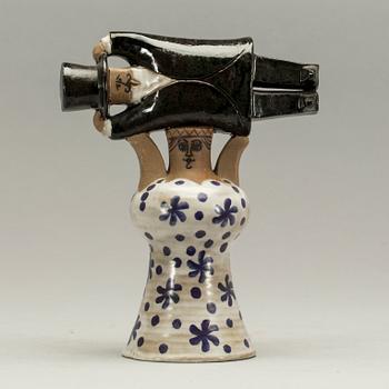 FIGUR, stengods, "Samhällsdebatten", Lisa Larson Gustavsberg.