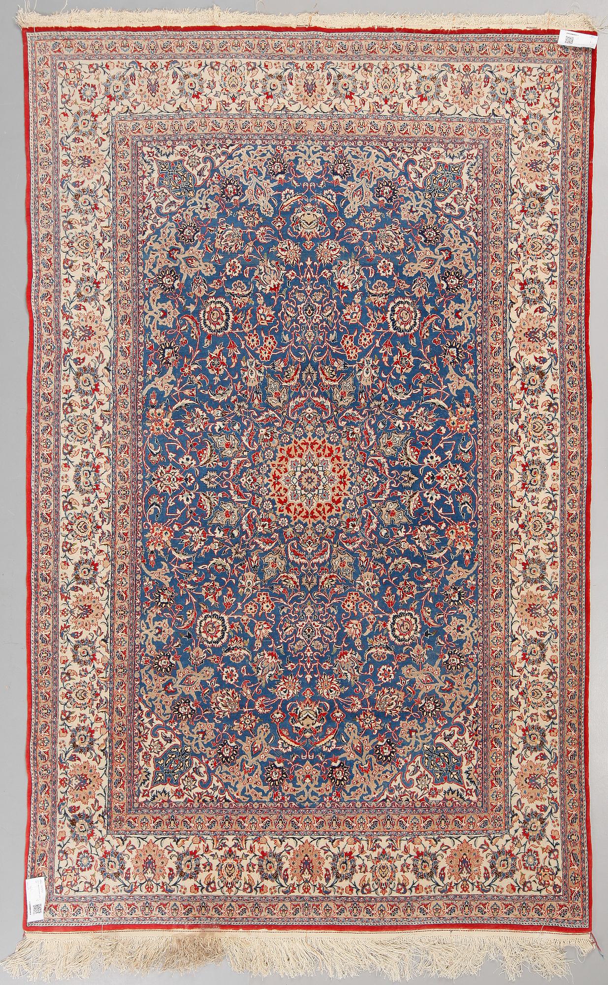 MATTA, sannolikt Isfahan, 237 x 153 cm.