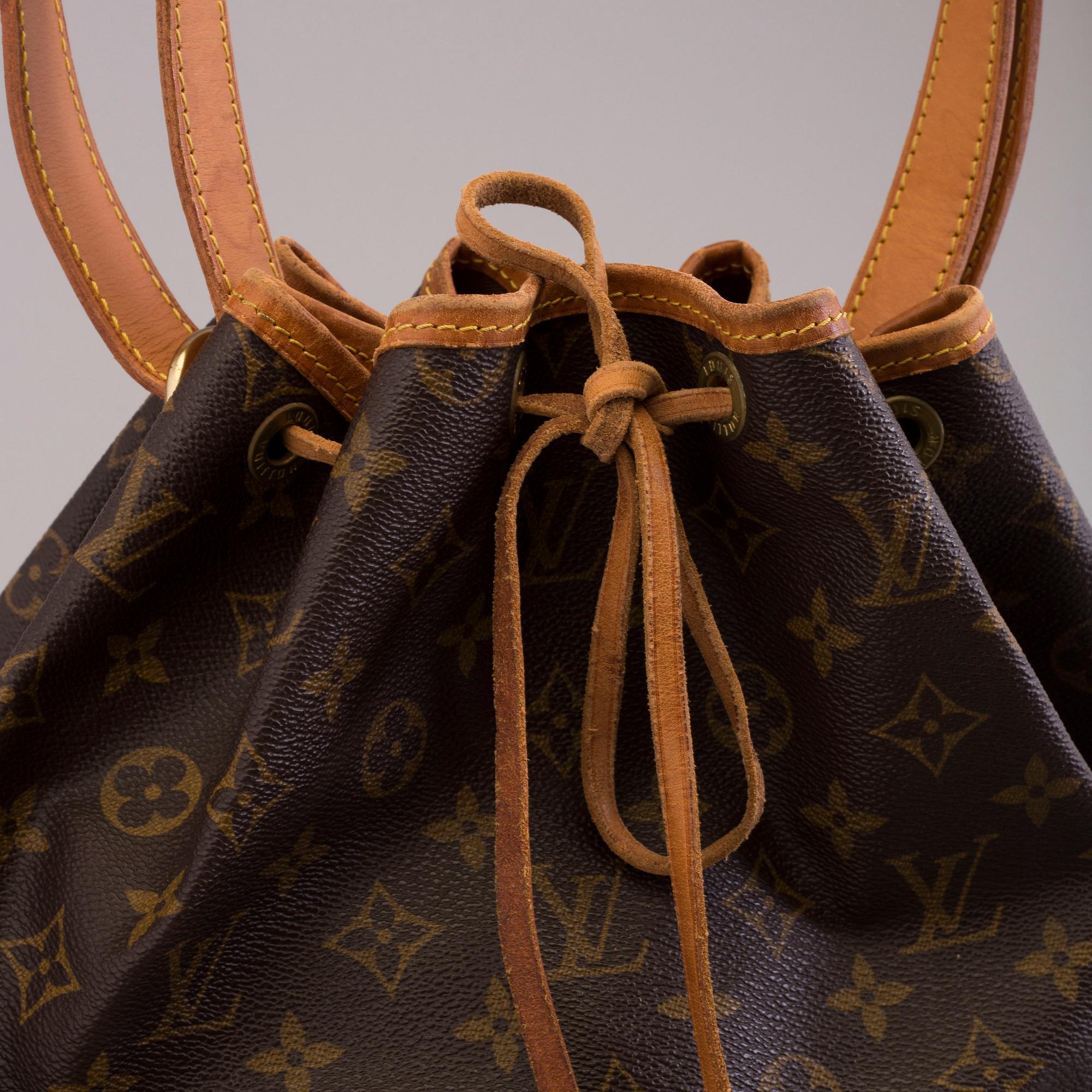LOUIS VUITTON, a 'Noé' handbag.