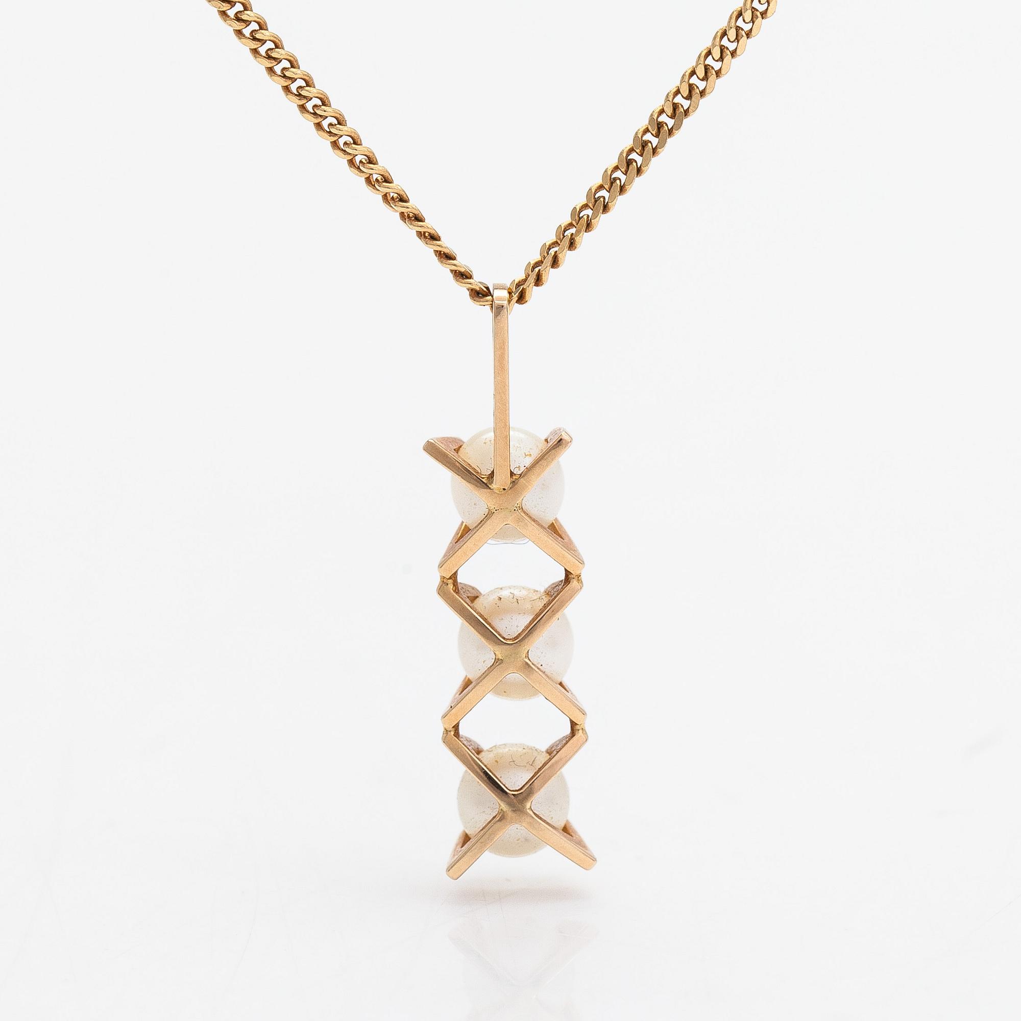 Elis Kauppi, Hänge 14K guld med odlade pärlor, Kupittaan kulta, Åbo och kedja, 14K.