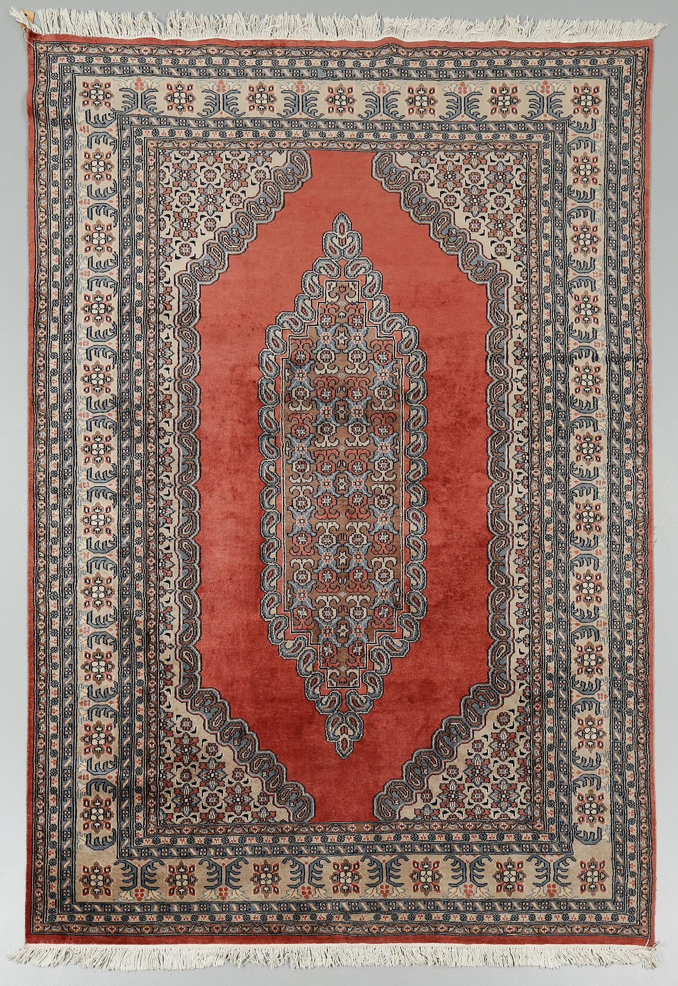 MATTA, Pakistan, 1900-talets slut, 270 x 185 cm.