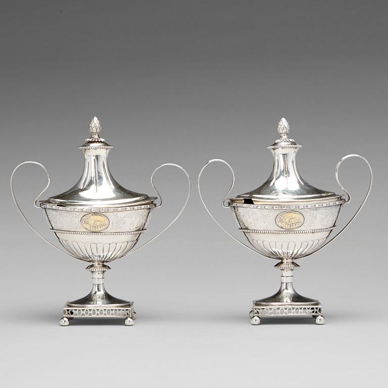 A pair of Swedish late Gustavian silver sugar-bowls, mark of Hans Lyberg, Borås 1805.