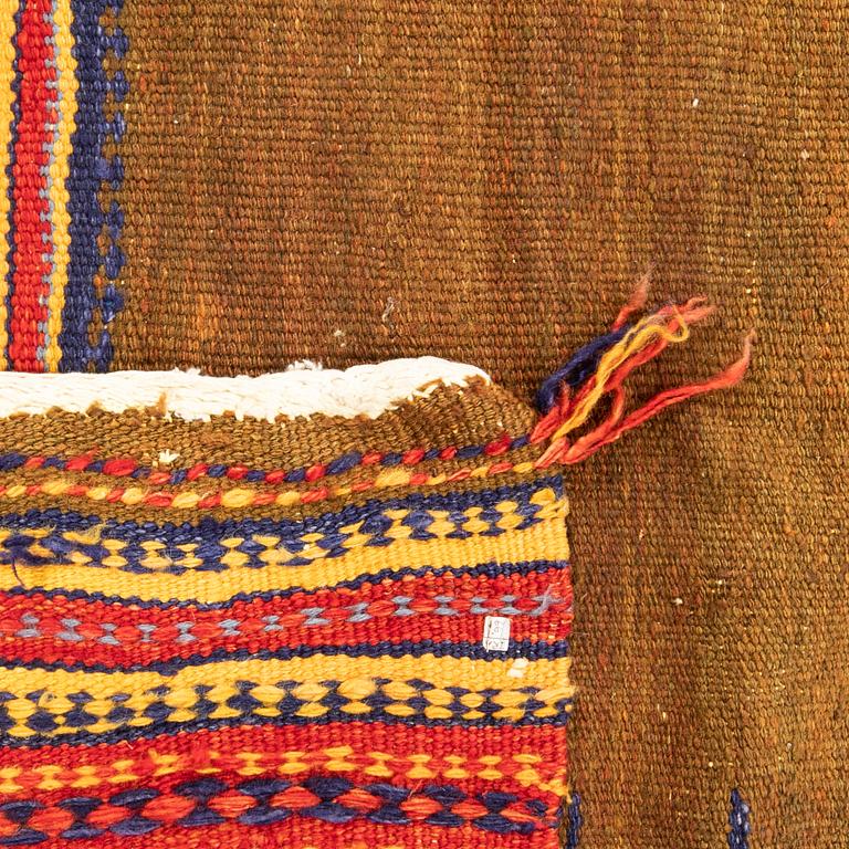 Bachtiari sofreh rug semi-antique, approx. 160x129 cm.