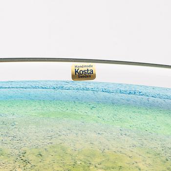 Göran Wärff, decorative bowl Kosta studio late 20th century.