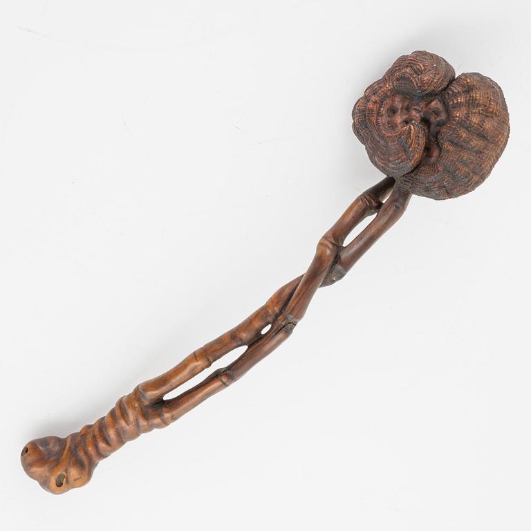 Penselställ med ruyistav, hardwood. Kina, 1900-tal.