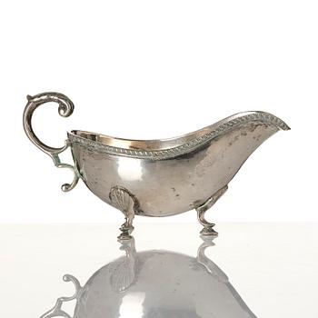 Tedos, sauceboat and cup, silver, including Ottoman Empire.