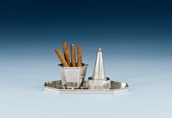 A Wiwen Nilsson smoker's set, Lund 1925-30.