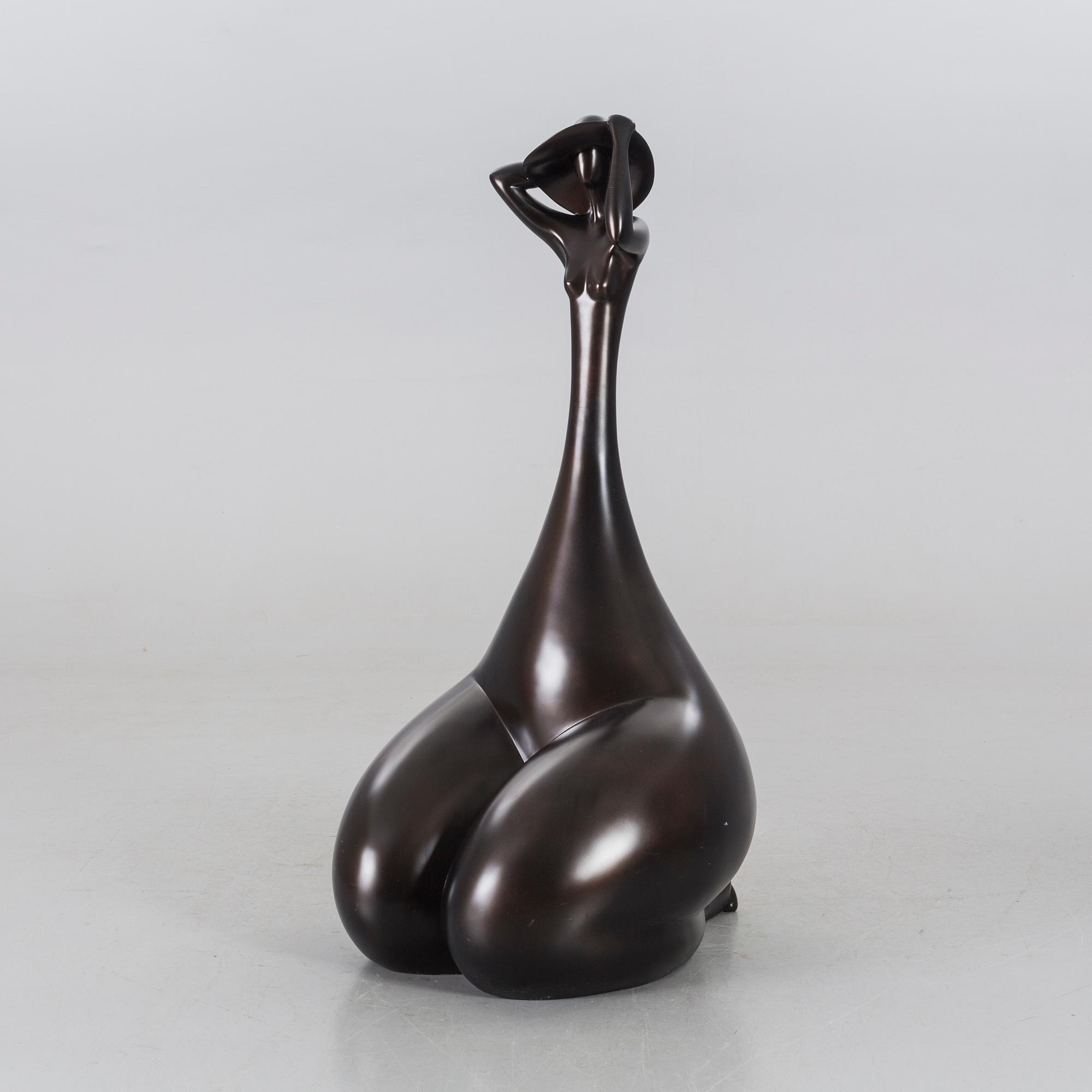 MARIE-MADELEINE GAUTIER, sculpture, glassfibre.