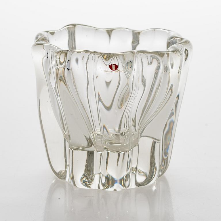 Tapio Wirkkala, A "Kalvolan kanto 3241" glass vase signed Tapio Wirkkala 3241.