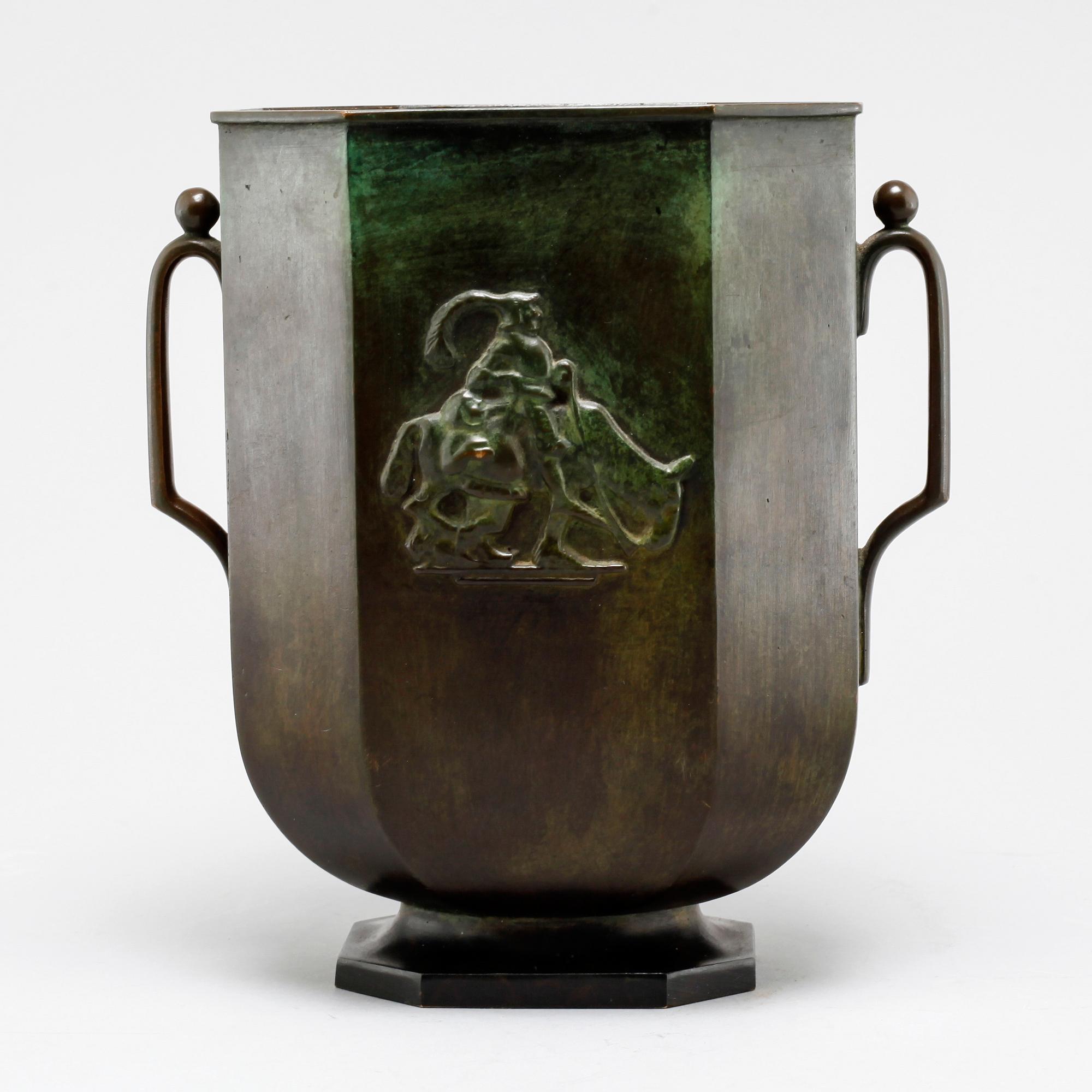 A bronze vase from GAB, first half of the 20th century.