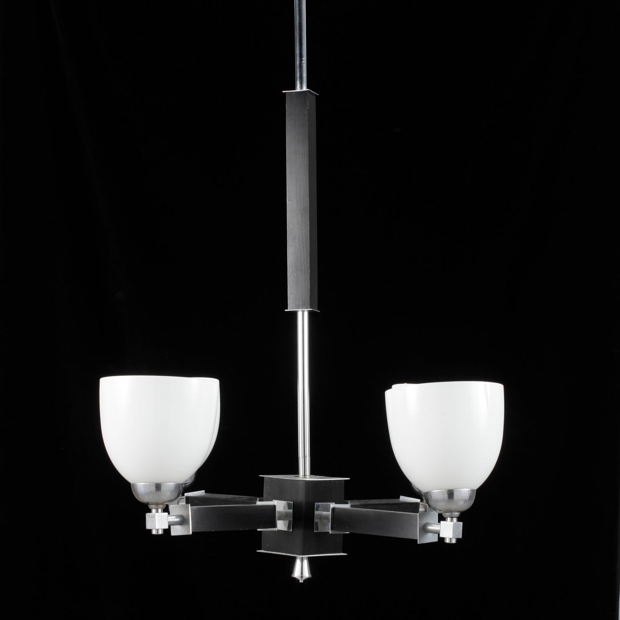 LAMPA, metall och svärtat trä. Art Deco.