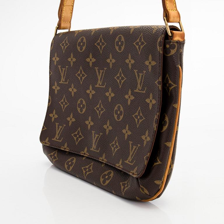 Louis Vuitton, a 'Musette Tango' bag.