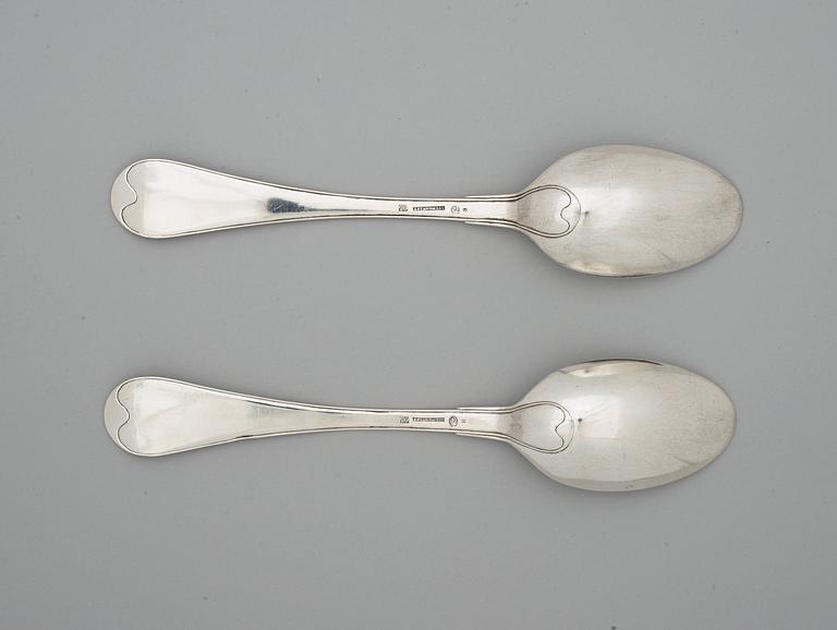 A pair of Swedish 19th century silver serving-spoons, marks of Henrik Johan Ljungqvist, Kristianstad 1820.