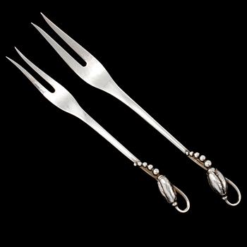 SERVERINGSBESTICK, 2 st, sterlingsilver, "Magnolia/Blossom", Georg Jensen, Danmark. Vikt 40 g.