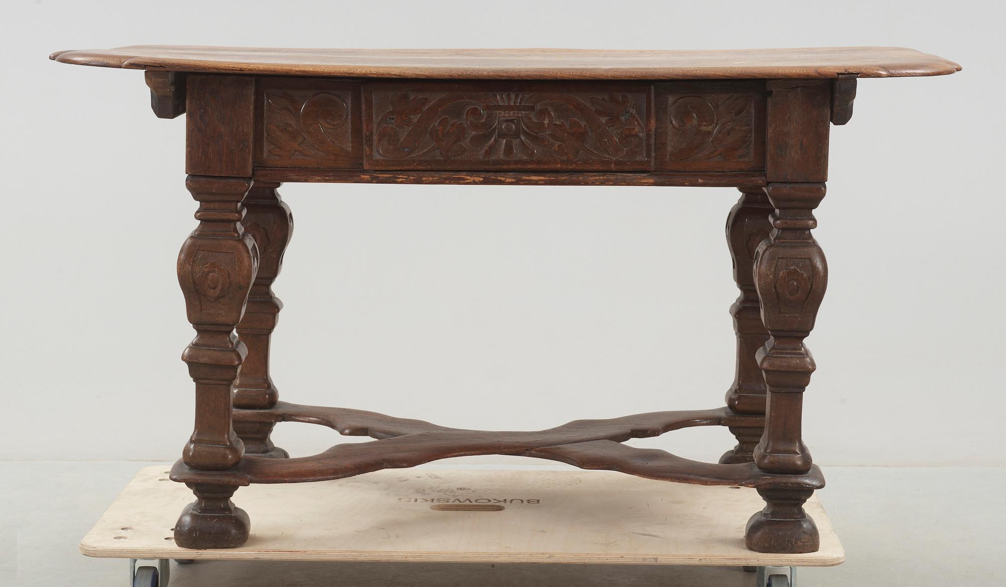 BORD, barock, 1700-tal.