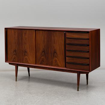 A mid 20th Century sideboard.