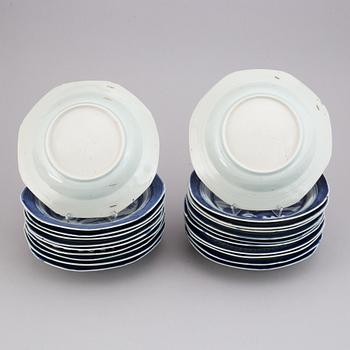 A matched set of 21 blue and white soup dishes, Qing dynasty, 19th Century.