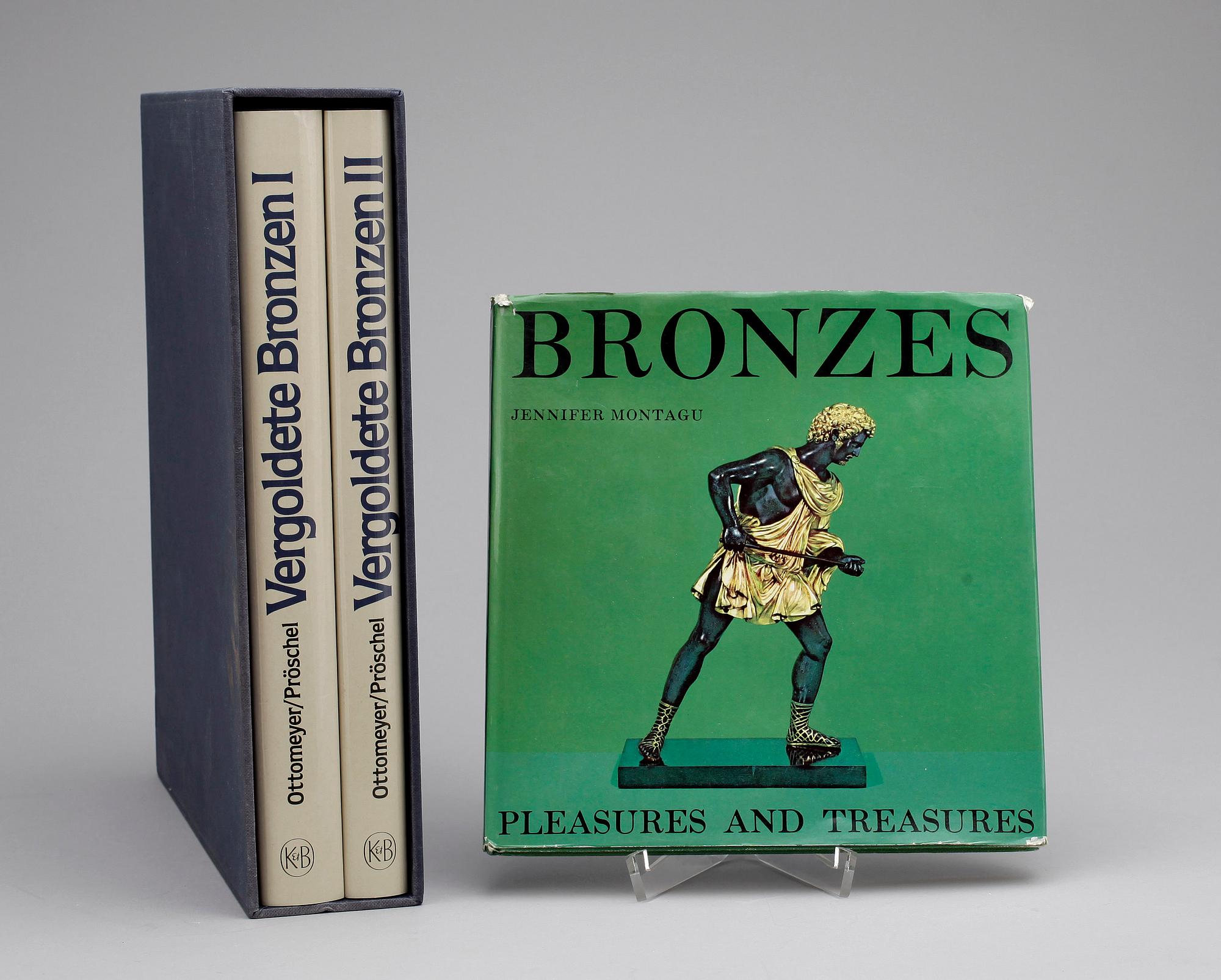 BÖCKER, bla "Vergoldete Bronzen I & II", Hans Ottomeyer & Peter Pröschel, 1986, München.